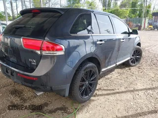 2014 Lincoln MKX with VIN 2LMDJ8JK9EBL16189, listed as a IAAI auction lot 42152268 with 215,862 mi miles and . Bid and sale history available at DreamBid. Image 4.