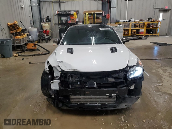 2018 Kia Stinger GT2 with VIN KNAE55LC6J6040346, listed as a Copart auction lot 82428994 with 62,560 mi miles and Salvage Title. Bid and sale history available at DreamBid. Image 5.