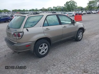 2001 Lexus RX 300 with VIN JTJGF10U610090291, listed as a IAAI auction lot 42093960 with 355,873 mi miles and . Bid and sale history available at DreamBid. Image 4.