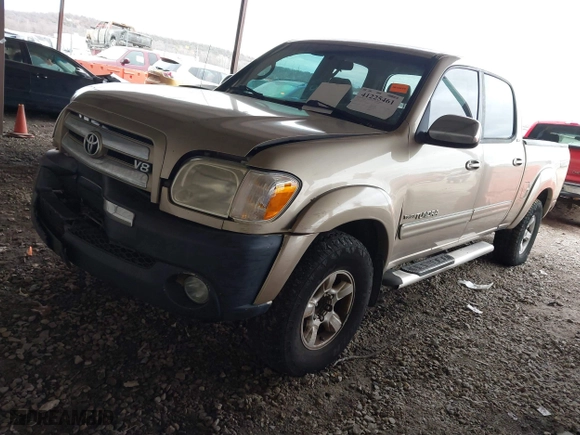 2005 Toyota Tundra SR5 with VIN 5TBET34195S493658, listed as a IAAI auction lot 41225461 with 280,510 mi miles. Bid and sale history available at carsss.com. Image 17.