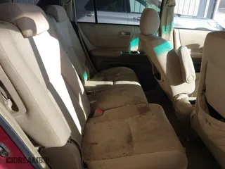 2006 Toyota Highlander w/3rd Row with VIN JTEEP21A660155533, listed as a IAAI auction lot 41404750 with 236,664 mi miles. Bid and sale history available at carsss.com. Image 8.