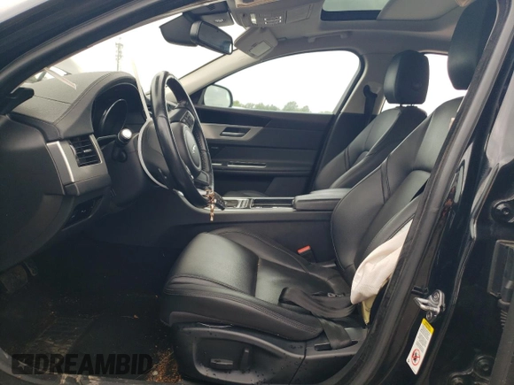 2017 Jaguar XF 20d Premium with VIN SAJBD4BN3HCY42629, listed as a Copart auction lot 69772174 with 84,563 mi miles and Salvage Title. Bid and sale history available at carsss.com. Image 7.