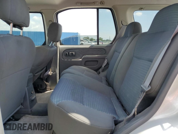 2004 Nissan Xterra XE z VIN 5N1ED28T04C659829, wystawiony jako Copart lot #57633085 z przebiegiem 180 057 mil mil oraz Szkody całkowita. Historia ofert i sprzedaży dostępna na DreamBid. Obrazek 11.