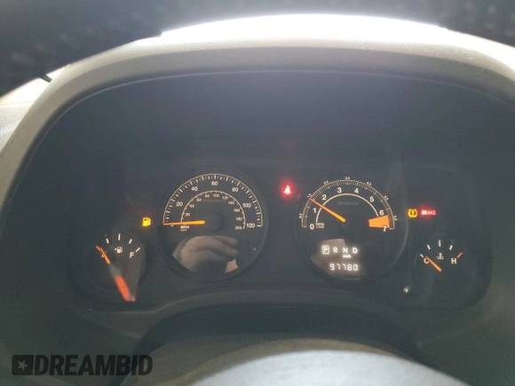 2016 Jeep Patriot High Altitude with VIN 1C4NJRFB7GD786799, listed as a Copart auction lot 58235925 with 97,780 mi miles and Salvage title. Bid and sale history available at DreamBid. Image 9.