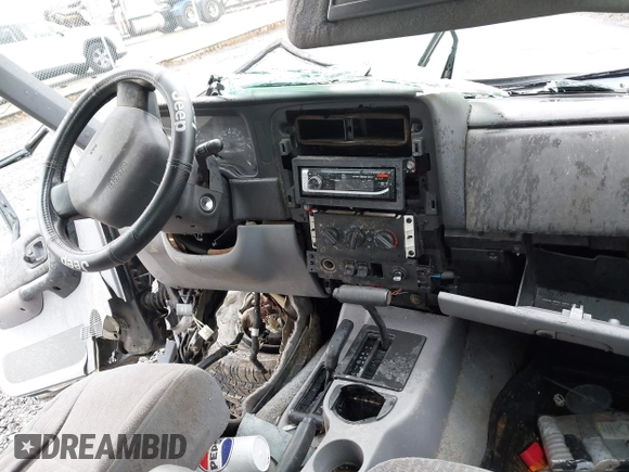 1998 Jeep Cherokee Sport z VIN 1J4FJ68S7WL264849, wystawiony jako IAAI lot #41931068 z przebiegiem Nie podano mil oraz . Historia ofert i sprzedaży dostępna na DreamBid. Obrazek 5.
