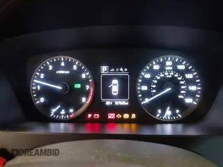 2016 Hyundai Sonata SE z VIN 5NPE24AF5GH260658, wystawiony jako IAAI lot #41884896 z przebiegiem 127 645 mil mil oraz . Historia ofert i sprzedaży dostępna na DreamBid. Obrazek 7.