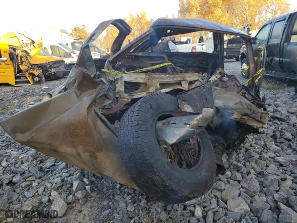 2007 Chevrolet Silverado 1500 Classic Work Truck with VIN 3GCEK14X37G214399, listed as a Copart auction lot 76985654 with 0 mi miles and Salvage Title. Bid and sale history available at carsss.com. Image 5.