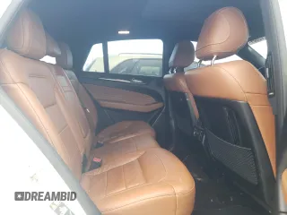 2016 Mercedes-Benz GLE 450 AMG z VIN 4JGED6EB2GA021035, wystawiony jako Copart lot #84219554 z przebiegiem 118 943 mil mil oraz Szkoda całkowita • Salvage title. Historia ofert i sprzedaży dostępna na DreamBid. Obrazek 11.