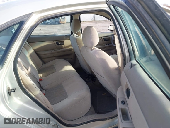 2006 Ford Taurus SE with VIN 1FAFP53U36A195487, listed as a IAAI auction lot 41828457 with 109,703 mi miles. Bid and sale history available at carsss.com. Image 8.
