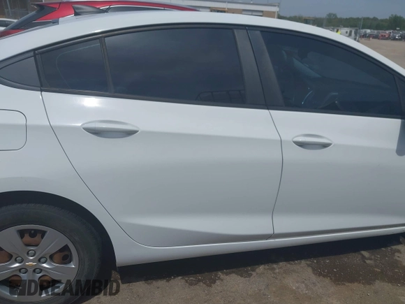 2018 Chevrolet Cruze LS with VIN 1G1BC5SMXJ7172275, listed as a IAAI auction lot 42032683 with 122,461 mi miles and . Bid and sale history available at DreamBid. Image 14.