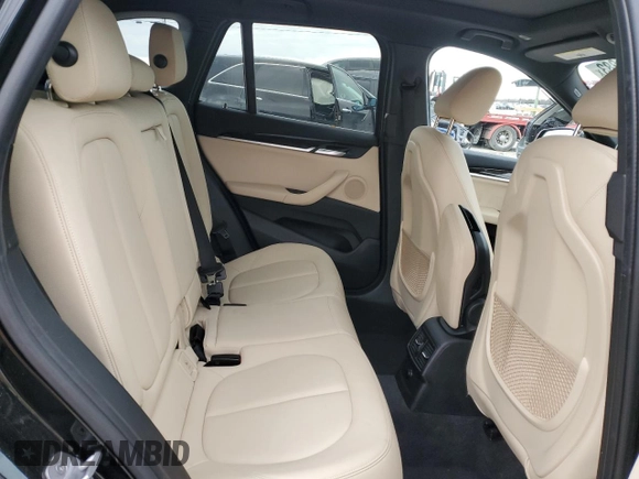 2018 BMW X1 xDrive28i with VIN WBXHT3C33J5L24195, listed as a Copart auction lot 38830283 with 35,004 mi miles. Bid and sale history available at carsss.com. Image 10.
