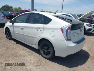 2013 Toyota Prius One with VIN JTDKN3DU4D5588812, listed as a IAAI auction lot 42028250 with 120,521 mi miles. Bid and sale history available at carsss.com. Image 3.