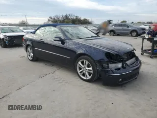 2009 Mercedes-Benz CLK 350 z VIN WDBTK56F69T103711, wystawiony jako Copart lot #82188534 z przebiegiem 48 244 mil mil oraz Szkoda całkowita • Salvage title. Historia ofert i sprzedaży dostępna na DreamBid. Obrazek 4.