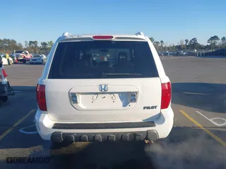 2004 Honda Pilot EX with VIN 2HKYF18564H571427, listed as a IAAI auction lot 41867906 with 359,577 mi miles. Bid and sale history available at carsss.com. Image 16.