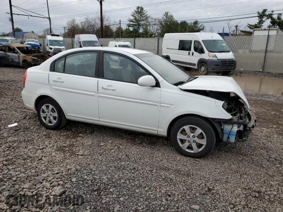 2009 Hyundai Accent Auto GLS with VIN KMHCN46C29U312569, listed as a Copart auction lot 51481165 with 173,998 mi miles and Salvage Title. Bid and sale history available at carsss.com. Image 4.