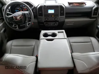 2022 Ford F-250 XL z VIN 1FT7W2B61NED06659, wystawiony jako Copart lot #61489105 z przebiegiem 43 770 mil mil oraz Czysty tytuł • Clean title. Historia ofert i sprzedaży dostępna na DreamBid. Obrazek 8.