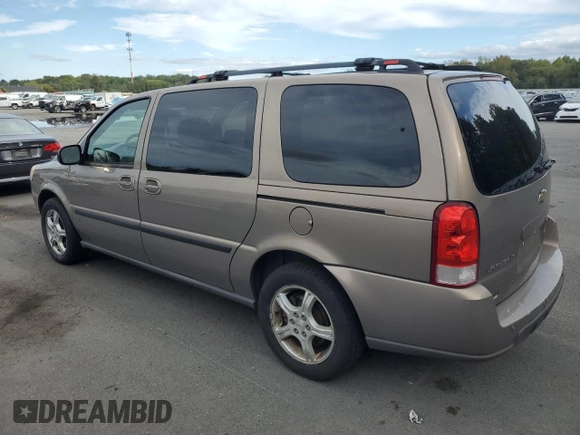 2006 Chevrolet Uplander LT w/1LT with VIN 1GNDV33L06D173729, listed as a Copart auction lot 73585184 with 124,310 mi miles and Salvage Title. Bid and sale history available at carsss.com. Image 2.