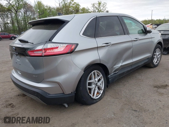 2024 Ford Edge SEL with VIN 2FMPK4J91RBA37000, listed as a IAAI auction lot 42067459 with 34,112 mi miles. Bid and sale history available at carsss.com. Image 4.