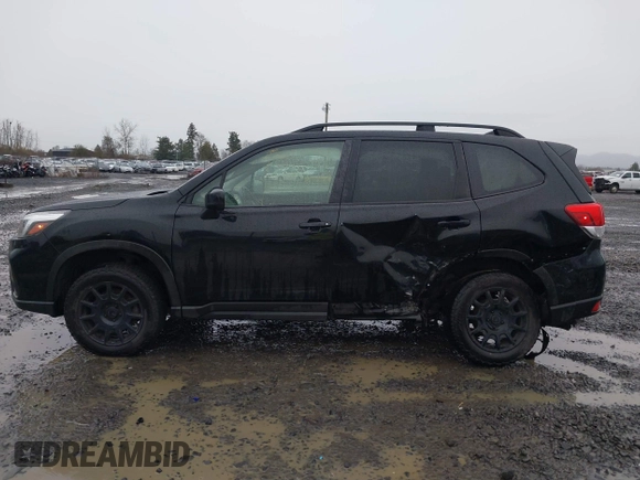 2019 Subaru Forester Premium with VIN JF2SKAEC6KH551325, listed as a IAAI auction lot 41623331 with 88,727 mi miles. Bid and sale history available at carsss.com. Image 14.