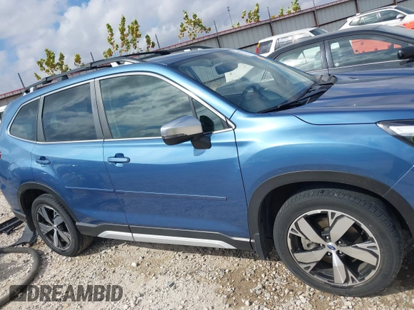 2020 Subaru Forester Touring with VIN JF2SKAXCXLH433924, listed as a IAAI auction lot 40693779 with 36,870 mi miles. Bid and sale history available at carsss.com. Image 13.