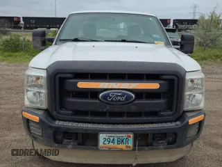 2013 Ford F-250 XL z VIN 1FT7X2B6XDEB81253, wystawiony jako IAAI lot #42854468 z przebiegiem 217 973 mil mil oraz . Historia ofert i sprzedaży dostępna na DreamBid. Obrazek 20.