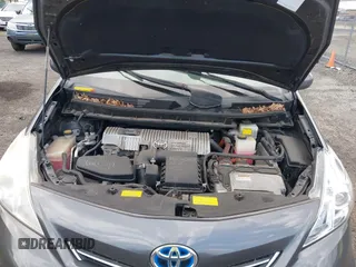 2012 Toyota Prius Two z VIN JTDZN3EU7C3053321, wystawiony jako IAAI lot #42386200 z przebiegiem 94 041 mil mil oraz . Historia ofert i sprzedaży dostępna na DreamBid. Obrazek 10.