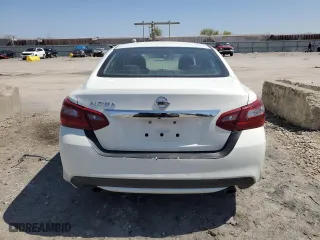 2018 Nissan Altima 2.5 SV with VIN 1N4AL3APXJC216808, listed as a Copart auction lot 52053325 with 165,588 mi miles and Clean Title. Bid and sale history available at carsss.com. Image 6.
