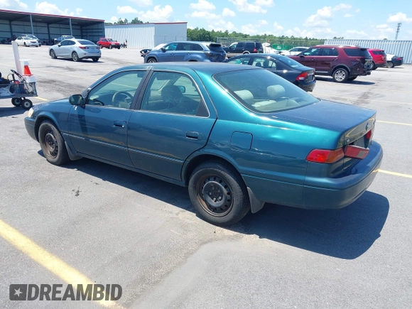 1998 Toyota Camry LE z VIN 4T1BF22K1WU927328, wystawiony jako IAAI lot #42534974 z przebiegiem 74 368 mil mil oraz . Historia ofert i sprzedaży dostępna na DreamBid. Obrazek 3.