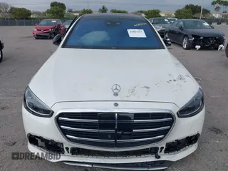 2023 Mercedes-Benz S-Class S 500 with VIN W1K6G6DB4PA205786, listed as a IAAI auction lot 41883163 with 22,012 mi miles. Bid and sale history available at carsss.com. Image 12.