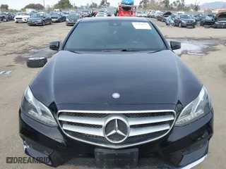 2016 Mercedes-Benz E-Class E 350 Sport with VIN WDDHF5KB6GB264678, listed as a IAAI auction lot 40978177 with 106,285 mi miles. Bid and sale history available at carsss.com. Image 12.