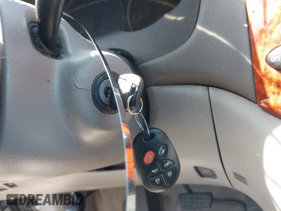2010 Toyota Sienna XLE with VIN 5TDYK4CC3AS316002, listed as a IAAI auction lot 42138246 with 123,203 mi miles. Bid and sale history available at carsss.com. Image 11.