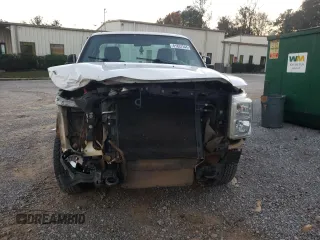 2016 Ford Super Duty F-250 SRW XL with VIN 1FTBF2A69GEB02528, listed as a Copart auction lot 81837344 with 196,604 mi miles and Salvage Title. Bid and sale history available at carsss.com. Image 5.