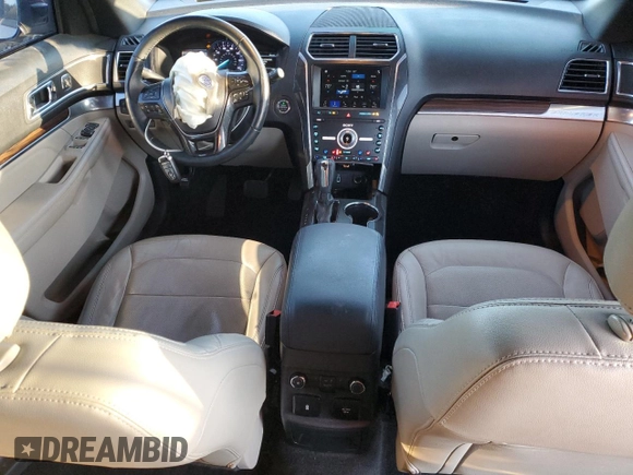 2019 Ford Explorer Limited z VIN 1FM5K7FH3KGA44392, wystawiony jako Copart lot #82798134 z przebiegiem 141 774 mil mil oraz Szkoda całkowita • Salvage title. Historia ofert i sprzedaży dostępna na DreamBid. Obrazek 8.