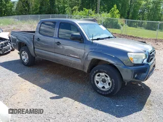 2014 Toyota Tacoma with VIN 5TFLU4ENXEX103129, listed as a IAAI auction lot 42230976 with 191,982 mi miles and . Bid and sale history available at DreamBid. Image 1.