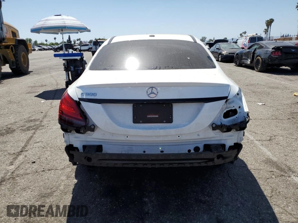 2019 Mercedes-Benz C 300 с VIN 55SWF8DB9KU313733, выставлен на аукционе Copart как лот 57355745 с пробегом 42 301 миль миль и Списание • Salvage title. История ставок и продаж доступна на DreamBid. Изображение 6.