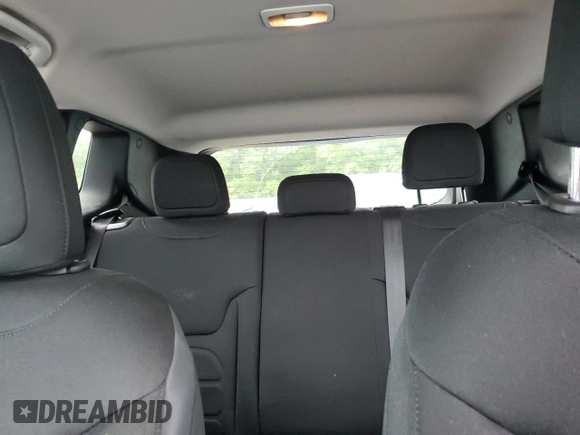 2018 Jeep Renegade Latitude с VIN ZACCJBBB5JPH08888, выставлен на аукционе Copart как лот 58801395 с пробегом 113 331 миль миль и Списание • Salvage title. История ставок и продаж доступна на DreamBid. Изображение 10.