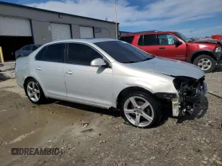 2010 Volkswagen Jetta TDI z VIN 3VWRL7AJ6AM171457, wystawiony jako Copart lot #50009485 z przebiegiem 221 041 mil mil oraz Szkoda całkowita • Salvage title. Historia ofert i sprzedaży dostępna na DreamBid. Obrazek 4.