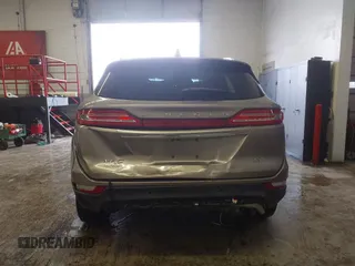 2019 Lincoln MKC Reserve with VIN 5LMTJ3DH4KUL20647, listed as a IAAI auction lot 41868447 with 64,403 mi miles and . Bid and sale history available at DreamBid. Image 15.