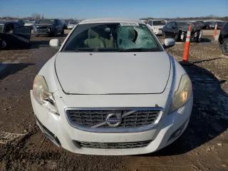 2013 Volvo C70 T5 with VIN YV1672MC7DJ136559, listed as a Copart auction lot 42863545 with 124,540 mi miles and Salvage Title. Bid and sale history available at carsss.com. Image 5.