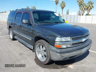 2003 Chevrolet Suburban LS with VIN 3GNEC16T63G115908, listed as a IAAI auction lot 41950165 with 202,075 mi miles. Bid and sale history available at carsss.com. Image 1.