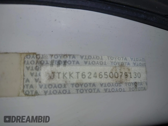 2005 Scion xA z VIN JTKKT624650079130, wystawiony jako IAAI lot #42084860 z przebiegiem 181 378 mil mil oraz . Historia ofert i sprzedaży dostępna na DreamBid. Obrazek 18.