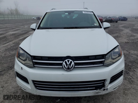 2012 Volkswagen Touareg Sport with VIN WVGEF9BP2CD010668, listed as a Copart auction lot 55306485 with 166,255 mi miles and Clean Title. Bid and sale history available at DreamBid. Image 5.