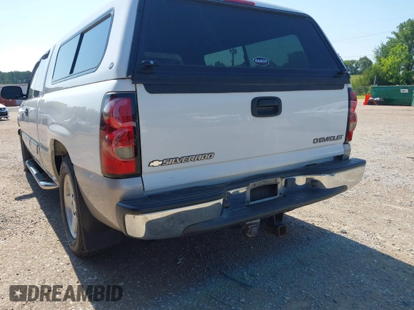 2005 Chevrolet Silverado 1500 LT with VIN 1GCEC19T25Z342858, listed as a IAAI auction lot 42564338 with 144,551 mi miles and . Bid and sale history available at DreamBid. Image 6.