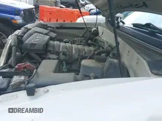 2004 Toyota Tundra SR5 z VIN 5TBBT44114S451380, wystawiony jako IAAI lot #42988040 z przebiegiem 185 317 mil mil oraz . Historia ofert i sprzedaży dostępna na DreamBid. Obrazek 21.