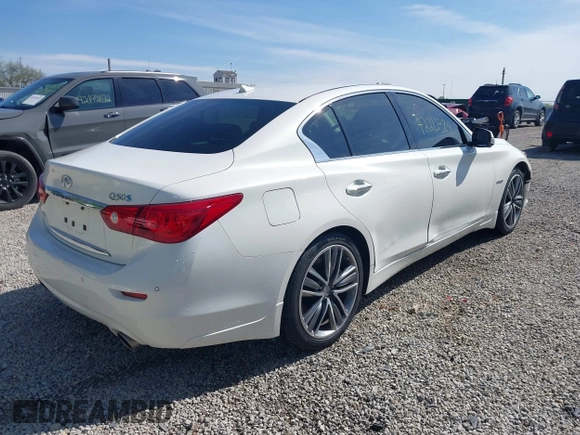 2014 Infiniti Q50 Hybrid Sport with VIN JN1AV7AR0EM703550, listed as a IAAI auction lot 42212384 with 79,308 mi miles and . Bid and sale history available at carsss.com. Image 4.