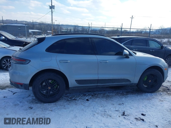 2020 Porsche Macan with VIN WP1AA2A57LLB00363, listed as a IAAI auction lot 41329460 with 35,585 mi miles and . Bid and sale history available at DreamBid. Image 13.