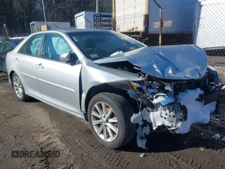 2014 Toyota Camry SE with VIN 4T1BK1FK6EU548176, listed as a IAAI auction lot 41392975 with 143,249 mi miles. Bid and sale history available at carsss.com. Image 1.