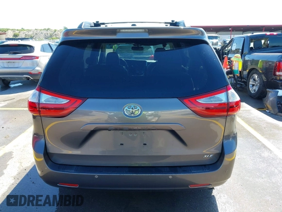 2017 Toyota Sienna XLE Auto Access Seat with VIN 5TDYZ3DC2HS778209, listed as a IAAI auction lot 42225530 with 164,524 mi miles and . Bid and sale history available at DreamBid. Image 16.