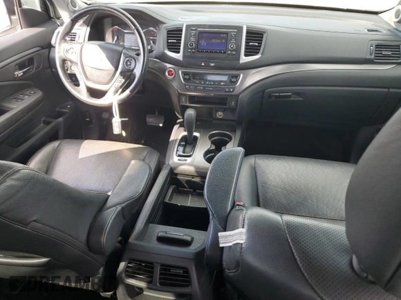 2017 Honda Ridgeline RTL with VIN 5FPYK2F53HB001434, listed as a Copart auction lot 58414335 with 187,711 mi miles and Salvage title. Bid and sale history available at DreamBid. Image 8.