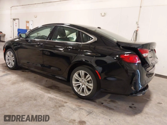 2015 Chrysler 200 Limited с VIN 1C3CCCAB1FN533366, выставлен на аукционе IAAI как лот 41921928 с пробегом 106 904 миль миль и . История ставок и продаж доступна на DreamBid. Изображение 3.